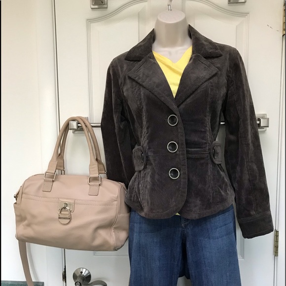 Velvet like brown jacket - Picture 1 of 8